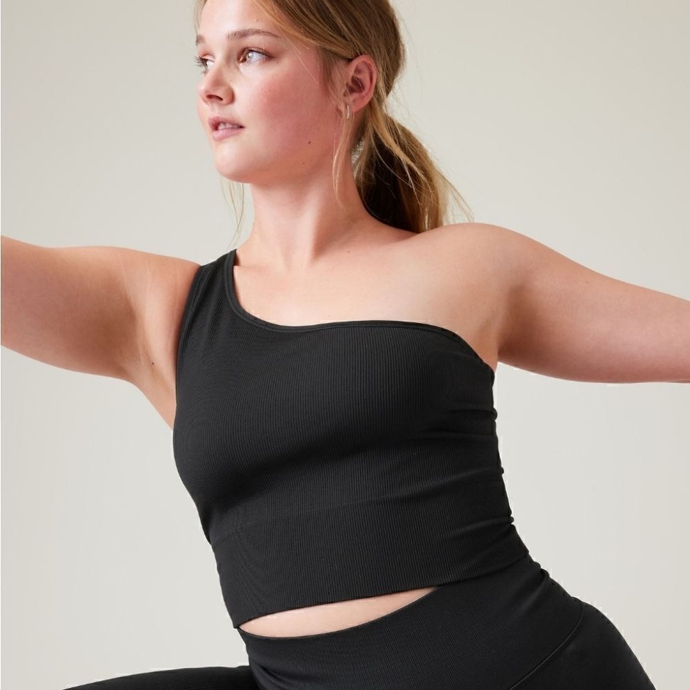 New Aurora Seamless One Shoulder Ribbed Tank Size Extra Large NWT